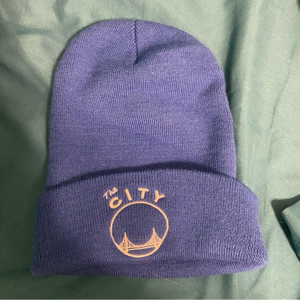 The city beanie